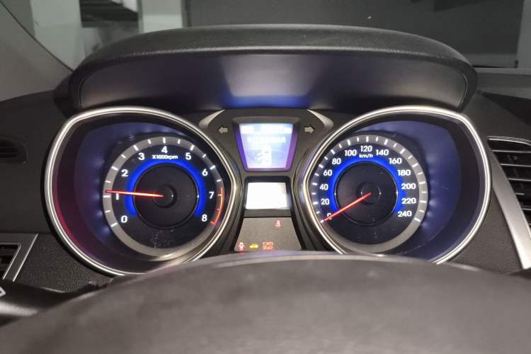 Used Hyundai Elantra (5th Generation / Langdong) 2015 1.6L Automatic Leading Model Instrument Cluster