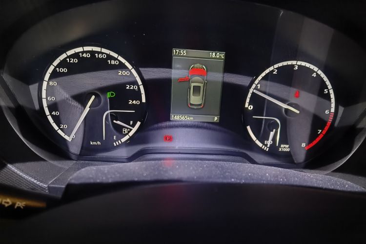 Used Qoros 5 2017 1.6T Automatic Prestige Model Odometer Close Up