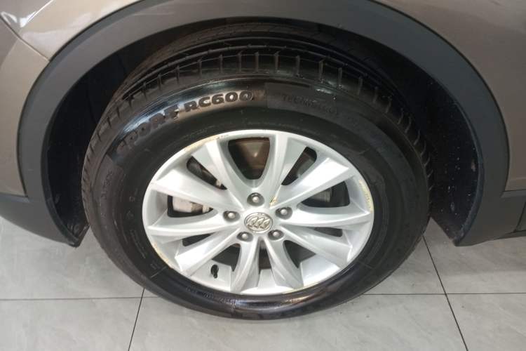 Used Buick Envision 2017 28T Four-Wheel Drive Elite Model