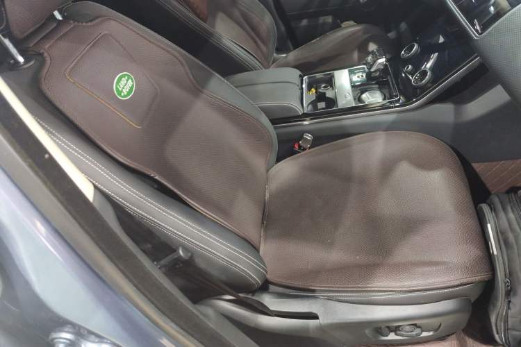 Used Land Rover Range Rover Velar 2022 250 PS