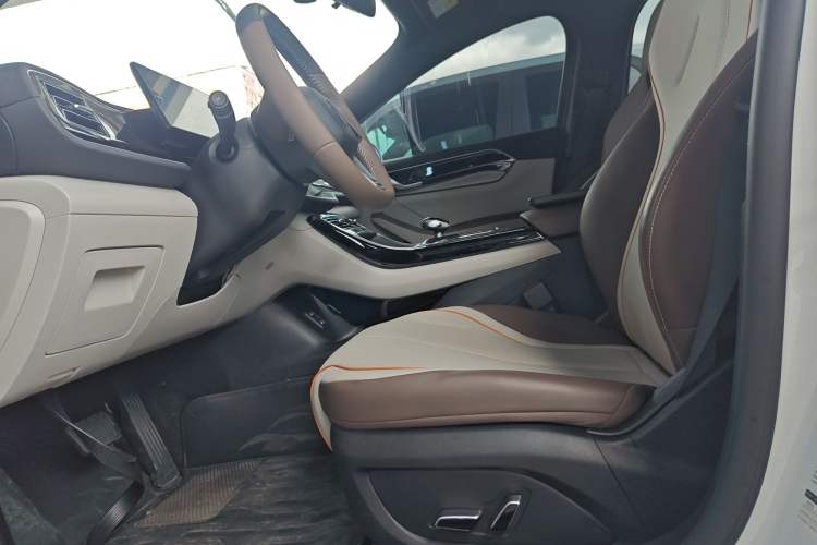 Used BYD Qin PLUS 2023 Champion Edition DM-i 55KM Superior Model