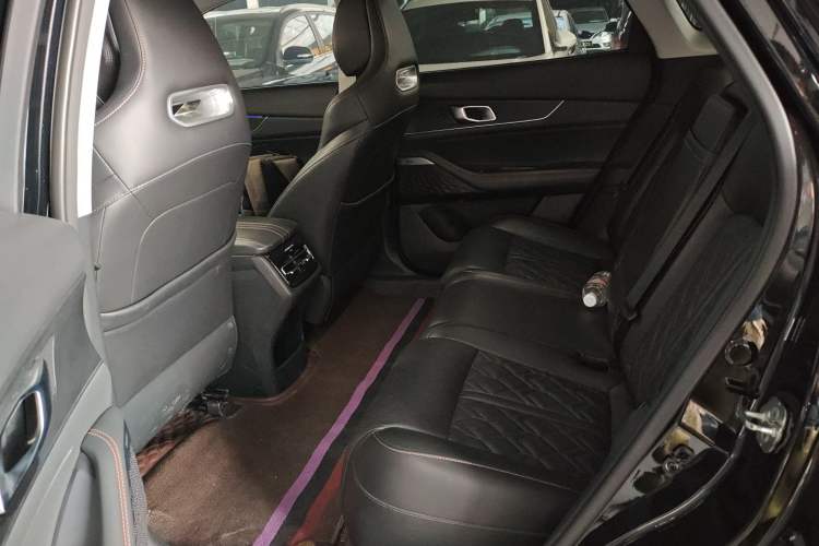 Used Changan UNI-K 2021 2.0T Prestige Edition
