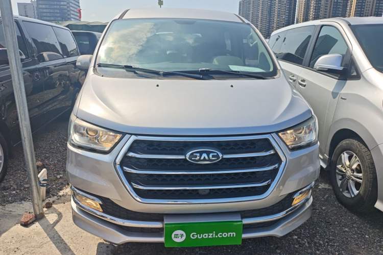 Used JAC Refine M4 2016 2.0L Manual Luxury Version
