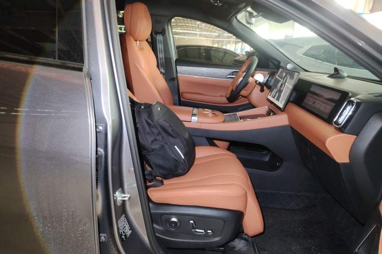 Used EXEED ET5 2026 210 LiDAR Smart Luxury Edition
