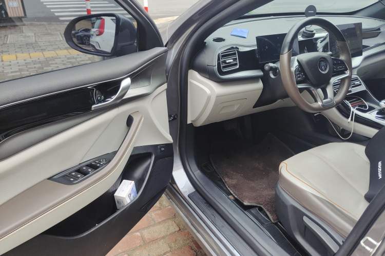 Used BYD Qin PLUS 2023 Champion Edition EV 510KM Leading Model