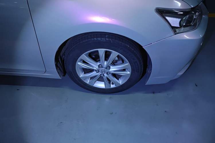 Used Lexus CT 2014 CT200h Elite Edition Two-Tone
