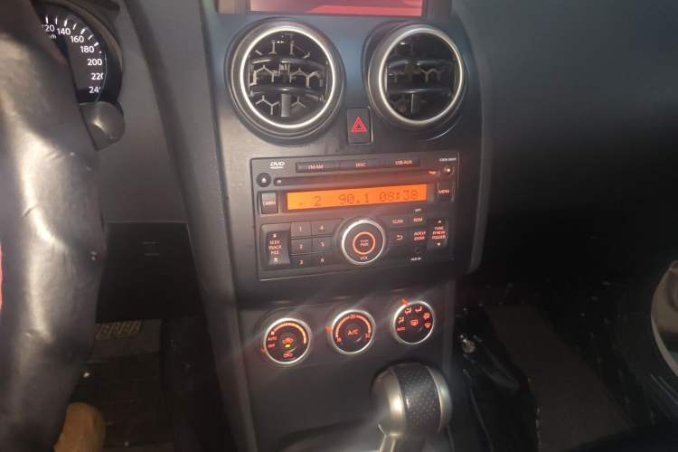 Used Nissan Qashqai 2012 2.0 XV LE CVT 2WD
