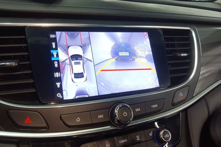 Used Buick LaCrosse 2021 652T Luxury Model Audio And AC Panel