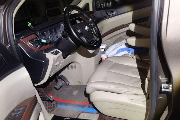 Used Buick GL8 2017 25S Luxury Version China V Standard
