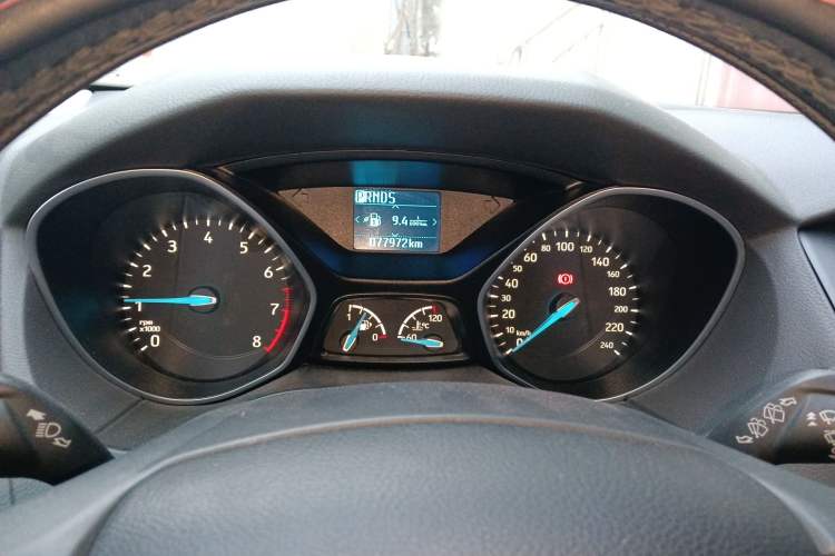 Used Ford Focus 2015 Hatchback 1.6L Automatic Fashion Edition