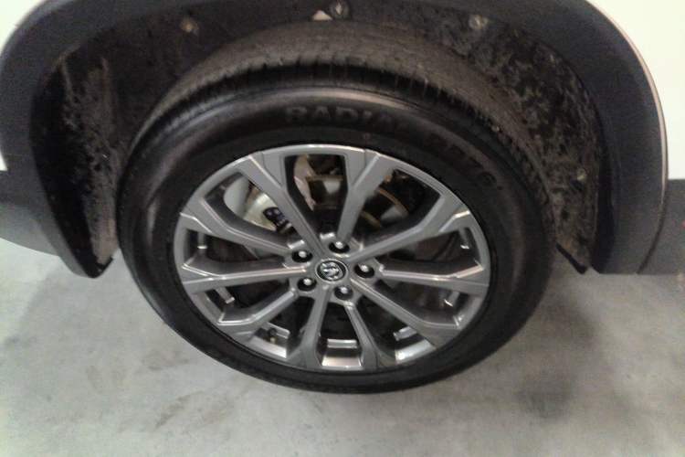 Used CHANGAN CS75 2023 Enjoy Edition 1.5T DCT Prestige Version Right Rear Wheel Hub