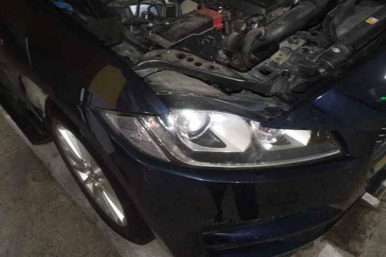 Used Jaguar F-PACE 2018 2.0T Four-Wheel Drive Urban Luxury Edition