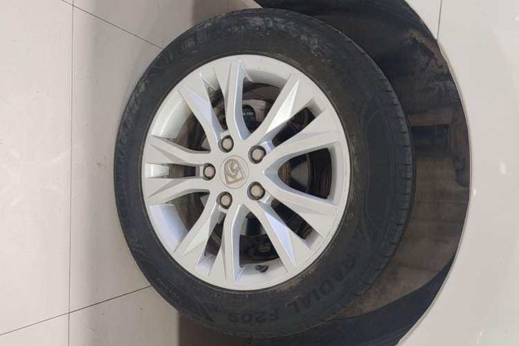 Used Baojun 730 2016 1.5T Manual Comfort Version 7 Seats
