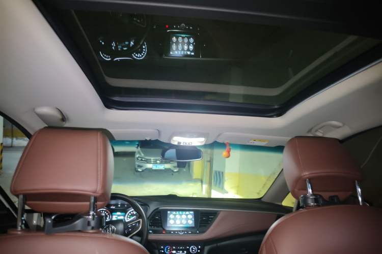 Used Buick GL6 2019 18T 6-Seater Connected Luxury Version China VI Standard
