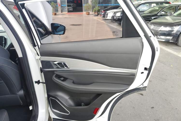 Used JETOUR X70 2020 1.5T DCT YueXing Edition 5 Seats