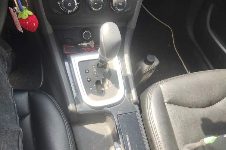 Used Citroen C4L 2014 1.8L Intelligent Drive Automatic Enjoyment Model Gear Lever