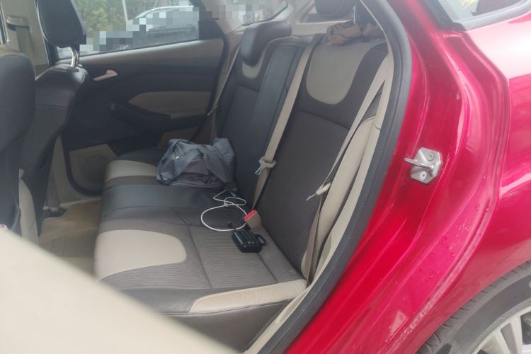 Used Ford Focus 2012 Hatchback 1.6L Automatic Fashion Edition
