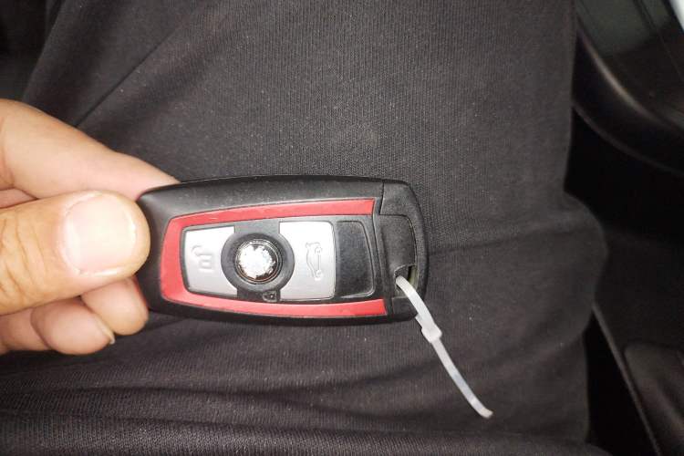 Used BMW 1 Series 2015 120i Sport Design Package Vehicle Key