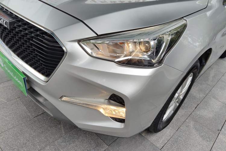 Used Haval M6 2018 Revised Version 1.5T DCT Two-Wheel Drive Elite Edition
