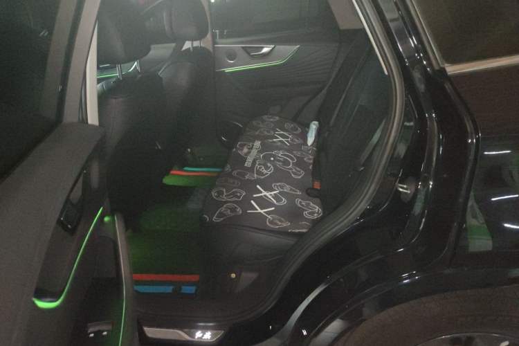 Used Hongqi HS5 2023 2.0T Qixiang Pro Edition
