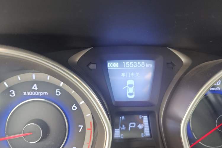 Used Hyundai Elantra (5th Generation / Langdong) 2015 1.6L Automatic Luxury Model
