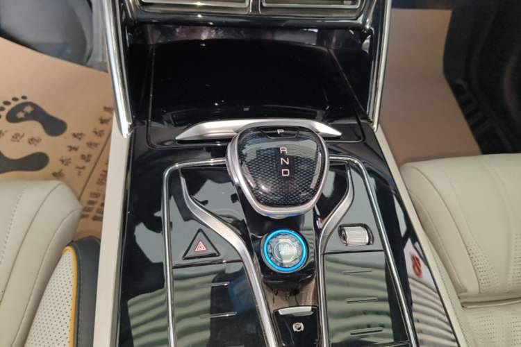 Used BYD Tang New Energy 2022 EV 635 km All-Wheel-Drive Flagship Model