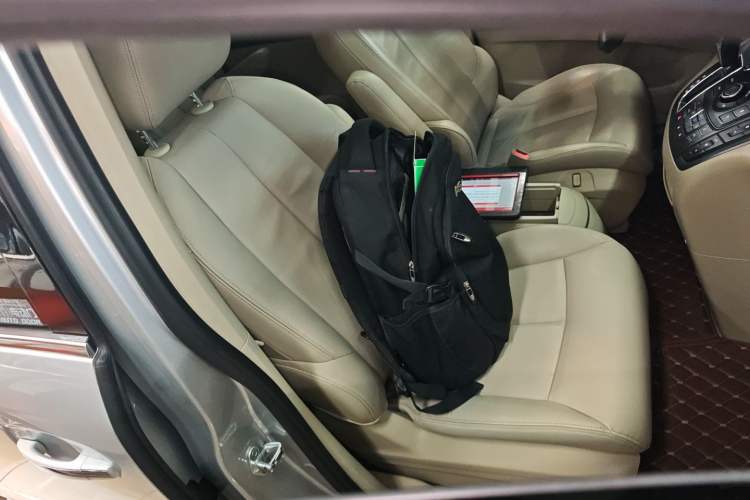 Used Buick GL8 2018 28T Luxury Model China VI Standard