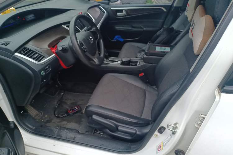 Used Honda Jade 2013 1.8L automatic Comfort version 5 seats Left Front Seat