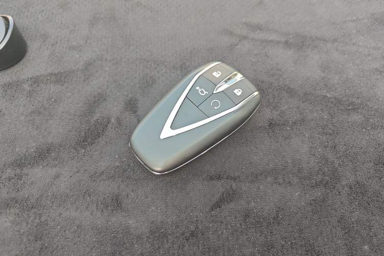 Used Changan CS75 PLUS 2025 4th Generation UItra 2.0T New Blue Whale Engine – Wind Style
