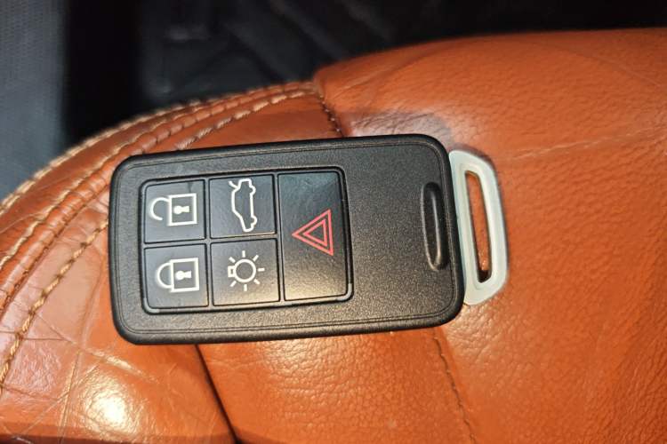 Used Volvo S60 2013 T5 Comfort Edition Vehicle Key
