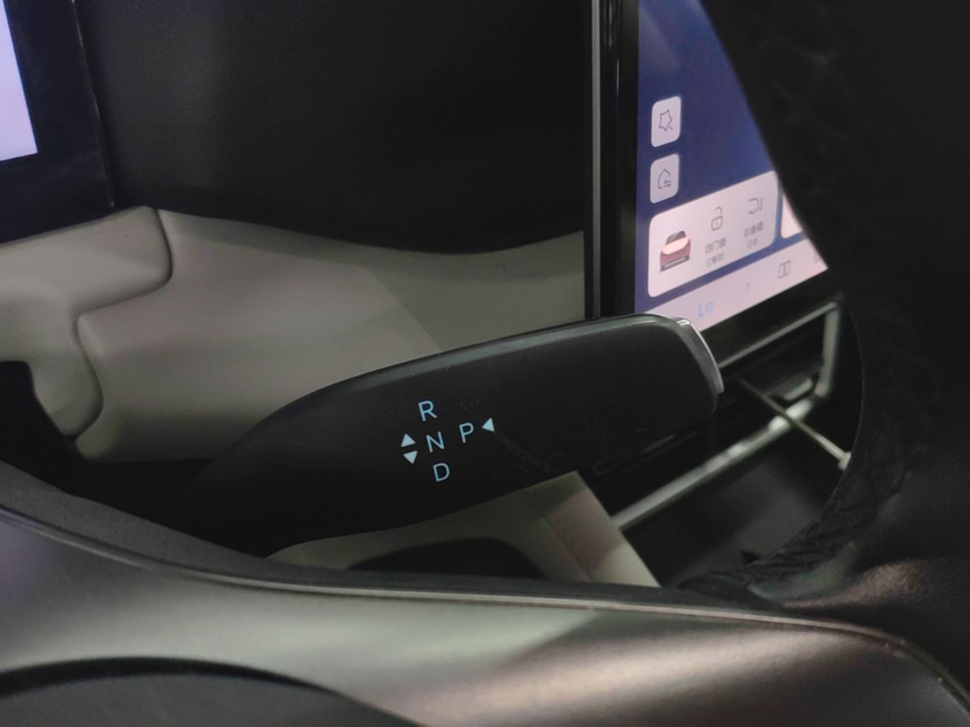 BYD Yuan UP 2025 Intelligent Driving Version 401 km Leading Edition — снимка 16