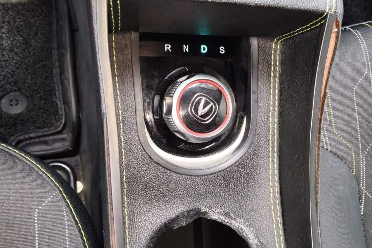 Used CHANGAN Benni E-Star 2022 National Edition Colorful Limited Edition (Fast-Charging Version) Lithium Iron Phosphate
