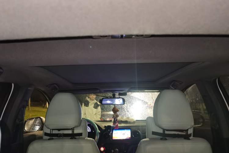 Used Honda XR-V 2021 1.5L CVT Comfort Version Headliner