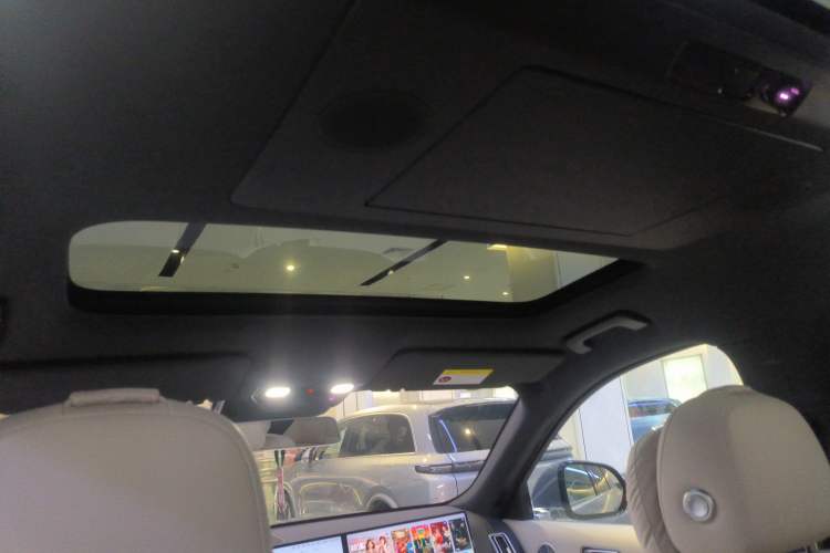 Used Li Auto L8 2025 Ultra Smart Refreshed Edition