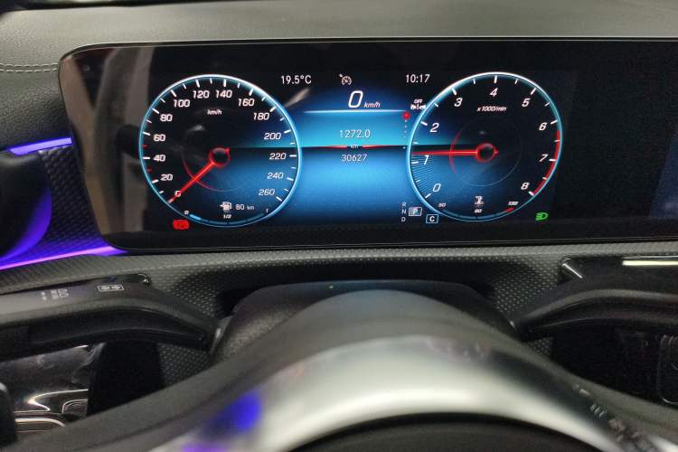 Used Mercedes-Benz A-Class 2022 Revised Version A 200 L Sport Sedan Fashionable Style