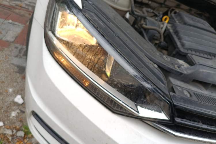 Used Volkswagen Touran 2018 Volkswagen Touran L 1.6L Manual Trend Edition
