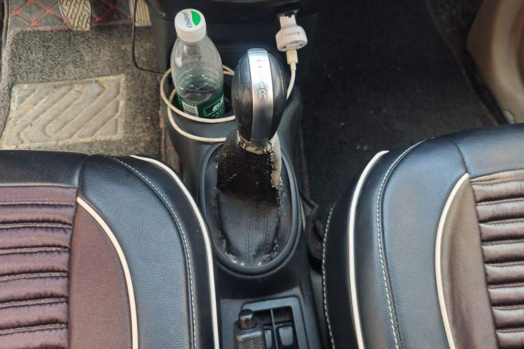 Used Dongfeng Junfeng ER30 2018 Base Model
