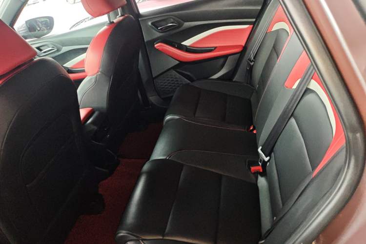 Used MG 5 2021 Revised Version 180 DVVT CVT Youth Luxury Edition Left Rear Seat