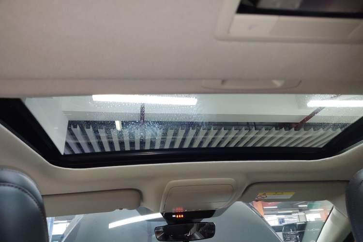 Used Mazda 3 Axela 2023 2.0L Automatic Zhiya Edition Headliner