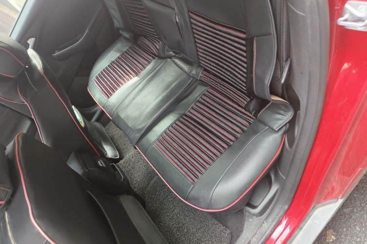 Used Ford Focus 2015 Hatchback 1.6L Automatic Comfort Model