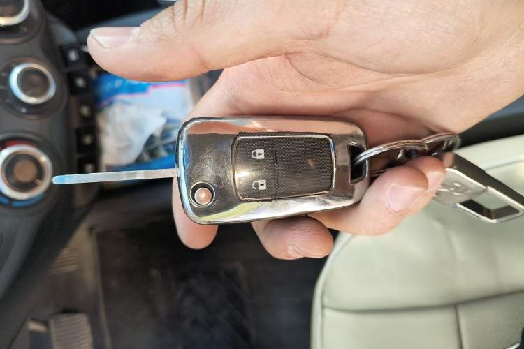 Used Chevrolet Sail 2015 Sail 3 1.3L AMT Ideal Edition