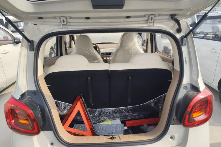 Used Wuling Hongguang MINIEV 2025 Four-Door Version Advanced Edition
