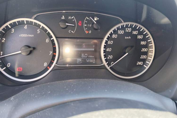 Used Nissan Sylphy 2024 Restyled Version 2 Classic 1.6XE CVT Comfort Edition Odometer Close Up