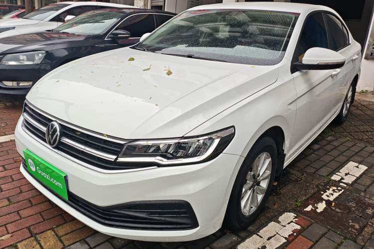 Used Volkswagen Bora 2021 1.5L Manual Fashion Smart Connect Edition