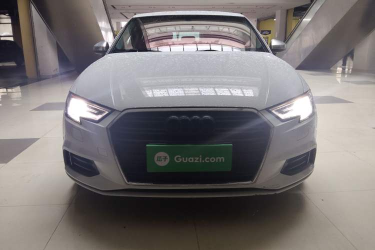 Used Audi A3 2018 30th Anniversary Edition Limousine 35 TFSI Ambition Model
