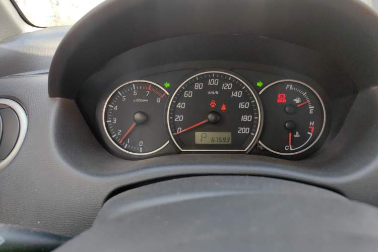 Used Suzuki Swift 2014 1.5L Automatic Fashion Edition
