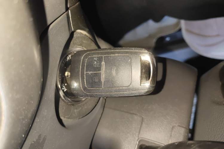 Used Chevrolet Epica 2013 1.8 SE Comfort Edition AT Vehicle Key