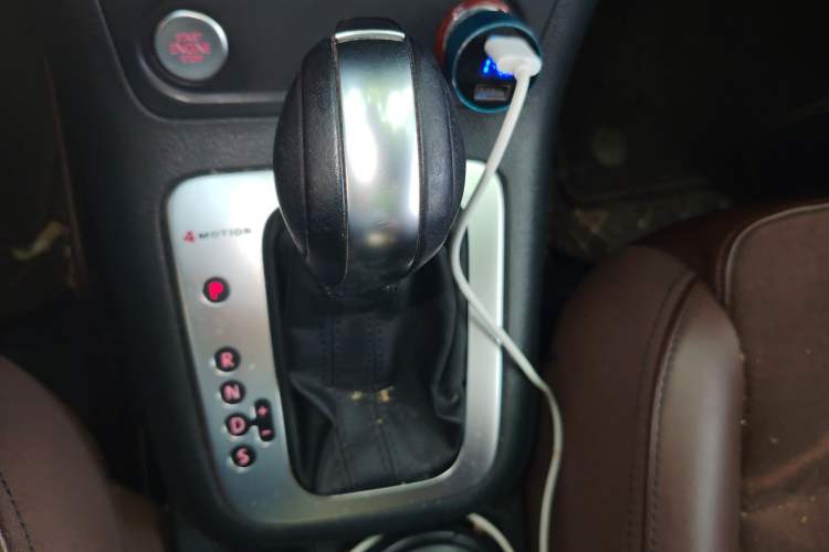 Used Volkswagen Tiguan 2015 2.0 TSI Automatic All-Wheel Drive Flagship Edition