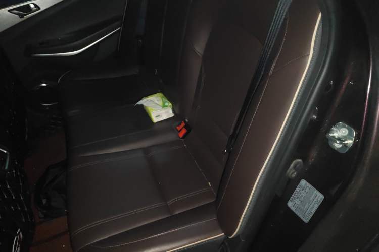 Used Changan Raeton CC 2018 1.5T Automatic Zhiya Model China V Standard
