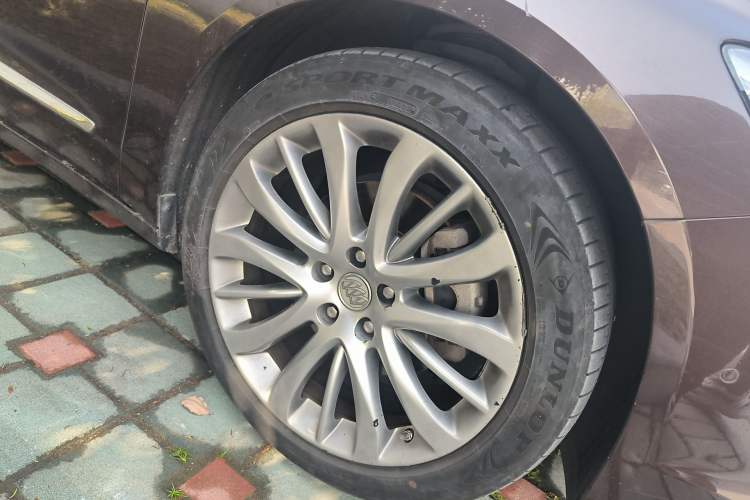 Used Buick LaCrosse 2016 28T Flagship Model